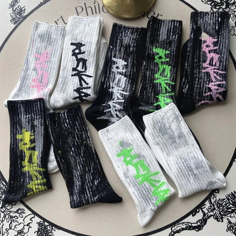 Men's sports socks, cotton casual, soft breathable summer winter for male socks versatile. Letter graffiti personalized socks